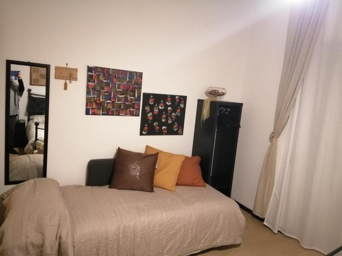 L'Approdo Del Re Apartment Caserta Ngoại thất bức ảnh