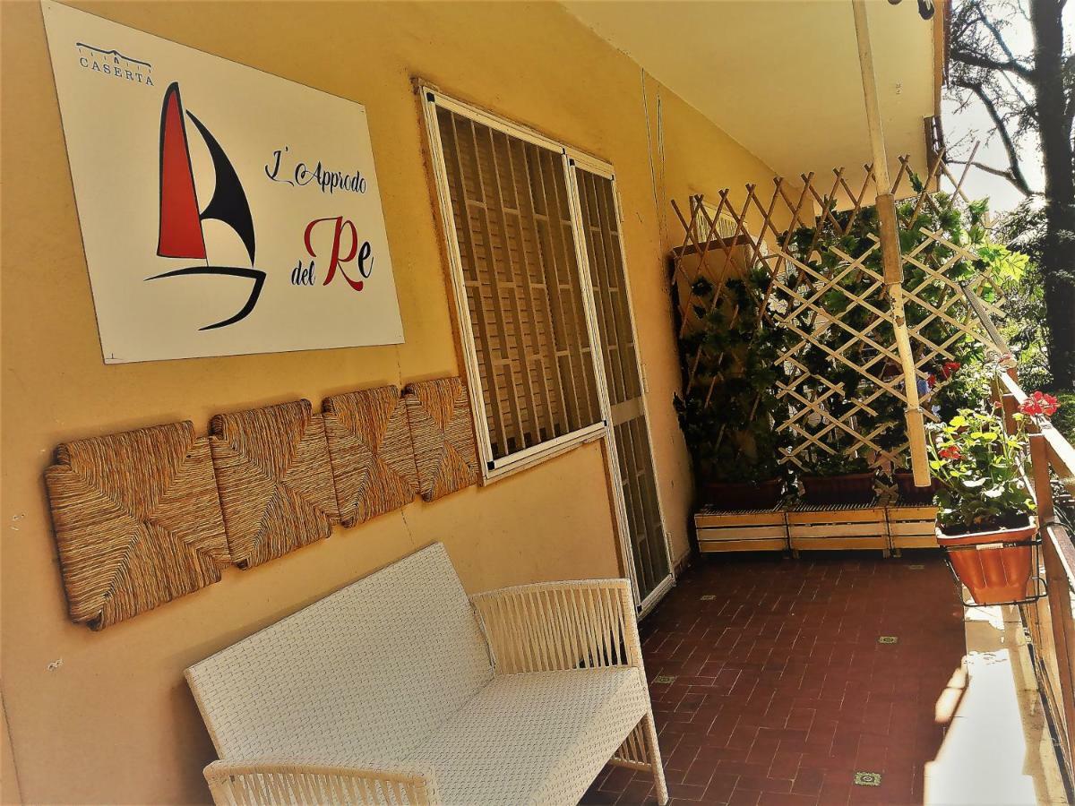 L'Approdo Del Re Apartment Caserta Ngoại thất bức ảnh